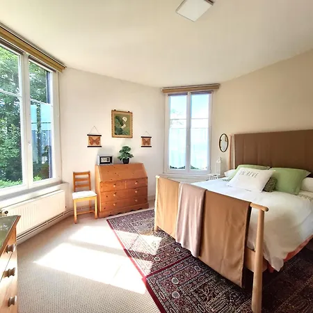 Charming Bed and breakfast *
